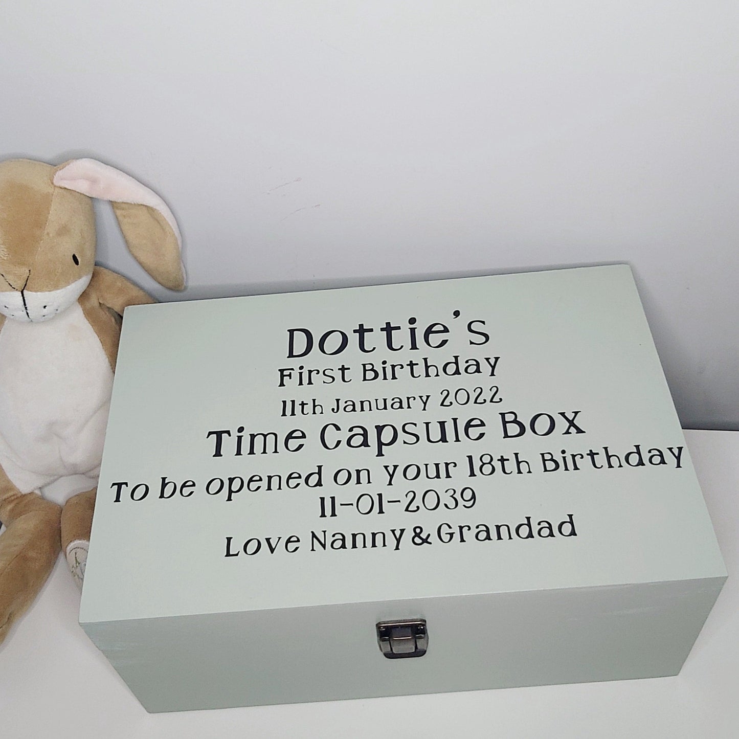 Customisable First Birthday Time Capsule - Unique Memory & Keepsake Box for Newborns, Ideal Christening and First Birthday Gift